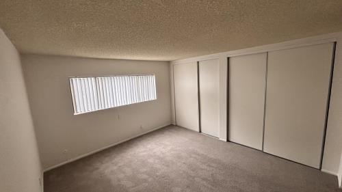 18144 Burbank Blvd, Tarzana, CA 91356