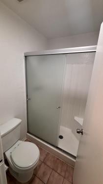 18144 Burbank Blvd, Tarzana, CA 91356