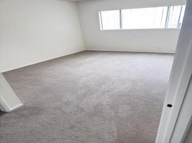 18144 Burbank Blvd, Tarzana, CA 91356