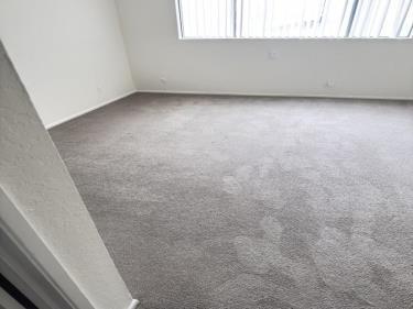 18144 Burbank Blvd, Tarzana, CA 91356