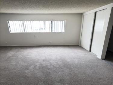 18144 Burbank Blvd, Tarzana, CA 91356