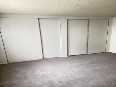 18144 Burbank Blvd, Tarzana, CA 91356