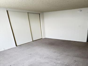 18144 Burbank Blvd, Tarzana, CA 91356