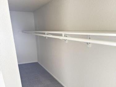 18144 Burbank Blvd, Tarzana, CA 91356