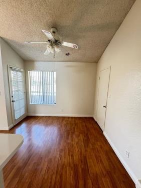 18144 Burbank Blvd, Tarzana, CA 91356