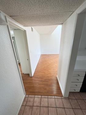 18144 Burbank Blvd, Tarzana, CA 91356