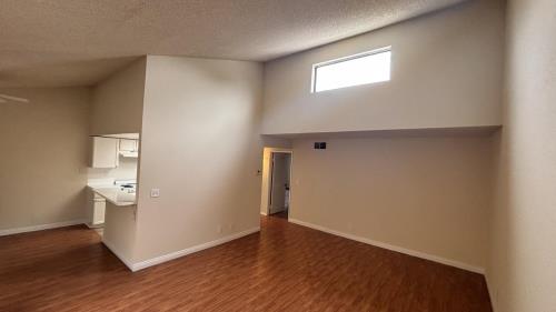 18144 Burbank Blvd, Tarzana, CA 91356