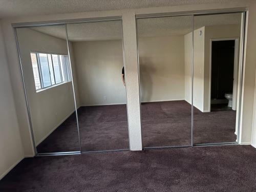 18144 Burbank Blvd, Tarzana, CA 91356