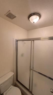 18144 Burbank Blvd, Tarzana, CA 91356