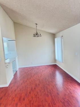 18144 Burbank Blvd, Tarzana, CA 91356