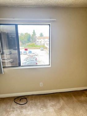 18144 Burbank Blvd, Tarzana, CA 91356