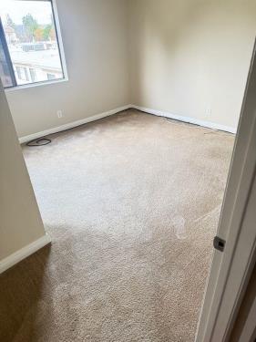 18144 Burbank Blvd, Tarzana, CA 91356