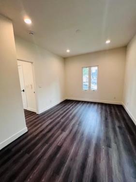 921 N W Knoll Dr, West Hollywood, CA 90069