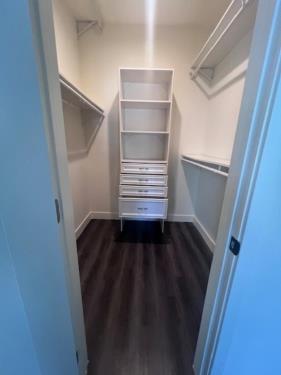 921 N W Knoll Dr, West Hollywood, CA 90069