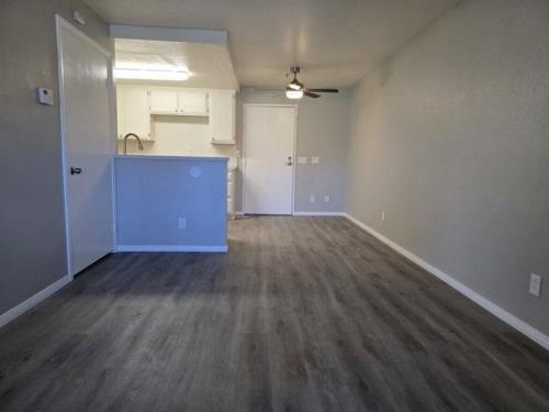 1501 N Brea Blvd, Fullerton, CA 92835