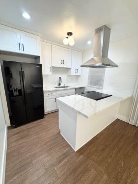 1601-1801 E 15th Street, newport beach, CA 92663