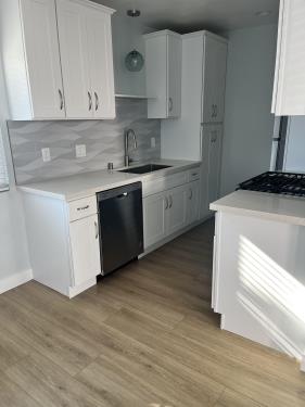 422 N Broadway, Redondo Beach, CA 90277