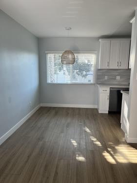 422 N Broadway, Redondo Beach, CA 90277