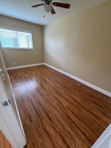 707 Shalimar Dr, Costa Mesa, CA 92627