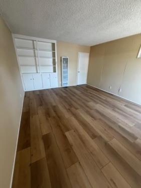 11126 Huston St, North Hollywood, CA 91601