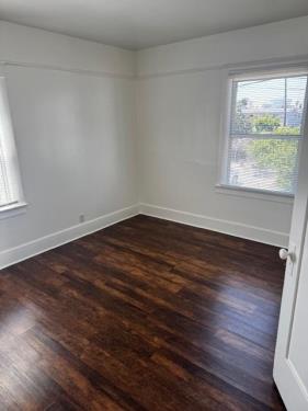 520-530 E 17th St, Long Beach, CA 90813