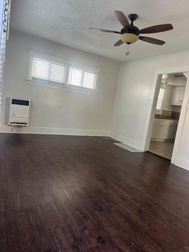 1750 1st St, Long Beach, CA 90802