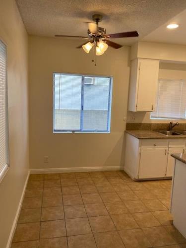 4342 West 130th St, Hawthorne, CA 90250