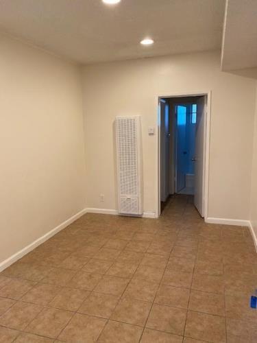 4342 West 130th St, Hawthorne, CA 90250