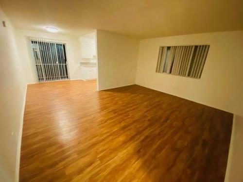 4342 West 130th St, Hawthorne, CA 90250