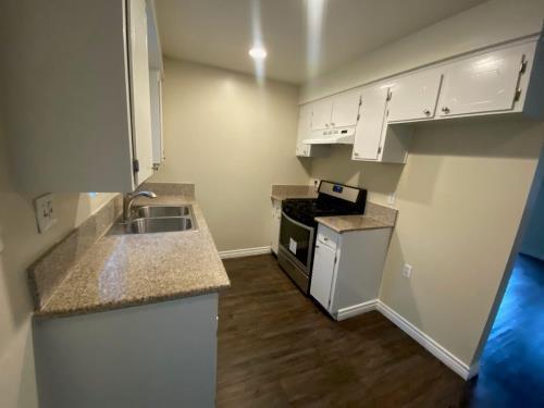 4342 West 130th St, Hawthorne, CA 90250