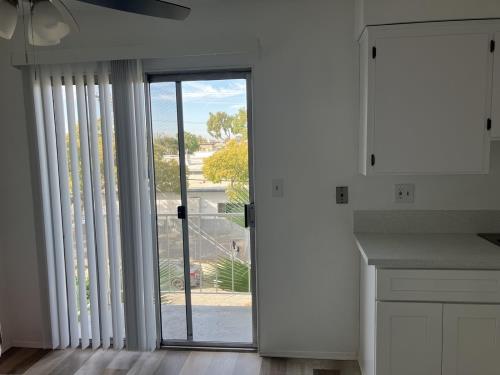 4342 West 130th St, Hawthorne, CA 90250