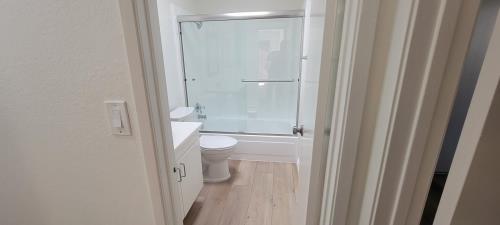 7912-7922 Aldrich Dr., Huntington Beach, CA 92647