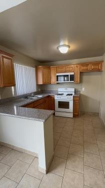 8742 Orion Avenue, North Hills, CA 91343