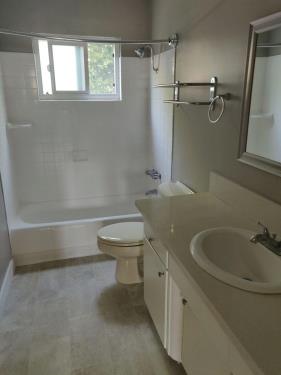 855 W. Huntington Drive, Arcadia, CA 91007