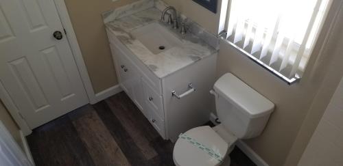 10421 Artesia Blvd, Bellflower, CA 90706