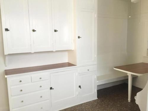 2504-2508 Ocean View Ave, Los Angeles, CA 90057