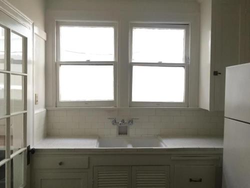 2504-2508 Ocean View Ave, Los Angeles, CA 90057