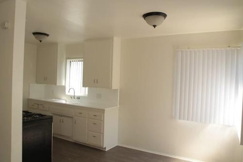 1425 E. Appleton St., Long Beach, CA 90802