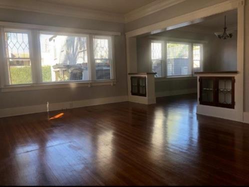 1325-1333 E 3rd St, Long Beach, CA 90802