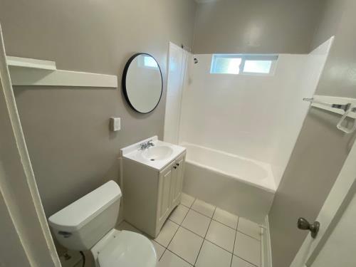 323 Hermosa Ave., Long Beach, CA 90803