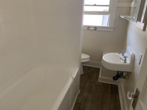 1117-1123 E. Appleton St, Long Beach, CA 90802