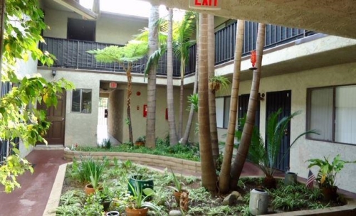 2450 E. 6th Street, Long Beach, CA 90814