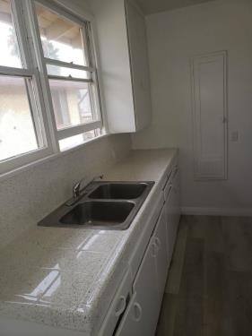 132-138 Edgemont St, Los Angeles, CA 90004
