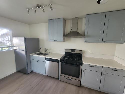 5952-5960 Benner St, Los Angeles, CA 90042