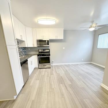 11231 Otsego St, North Hollywood, CA 91601