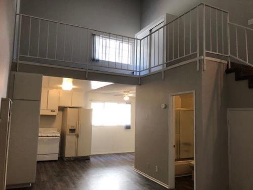 11231 Otsego St, North Hollywood, CA 91601