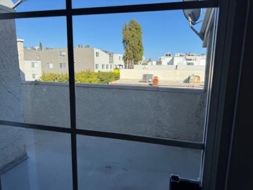 14459 Benefit St, Sherman Oaks, CA 91423