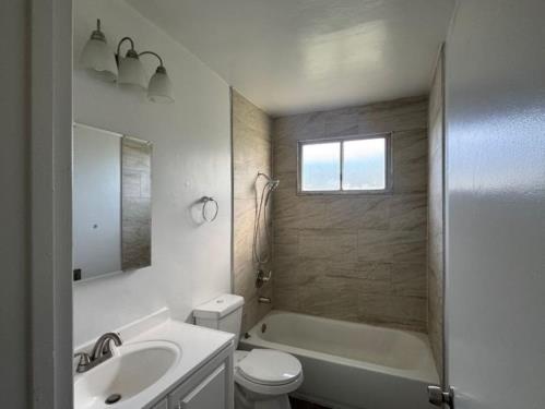 6434 Shirley Ave, Reseda, CA 91335