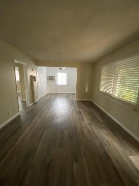 6434 Shirley Ave, Reseda, CA 91335