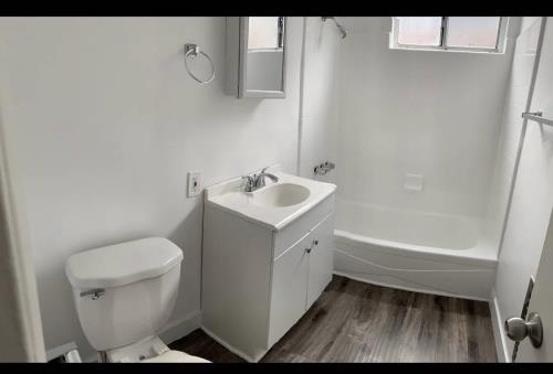 845 Victor Ave, Inglewood, CA 90302